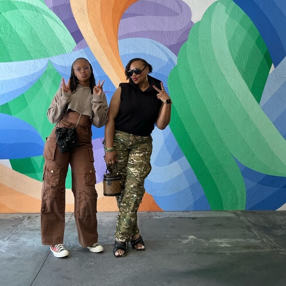 Meet Your Posh Ambassador, Cianni (See-Ah-Knee) - Picture 11 of 14